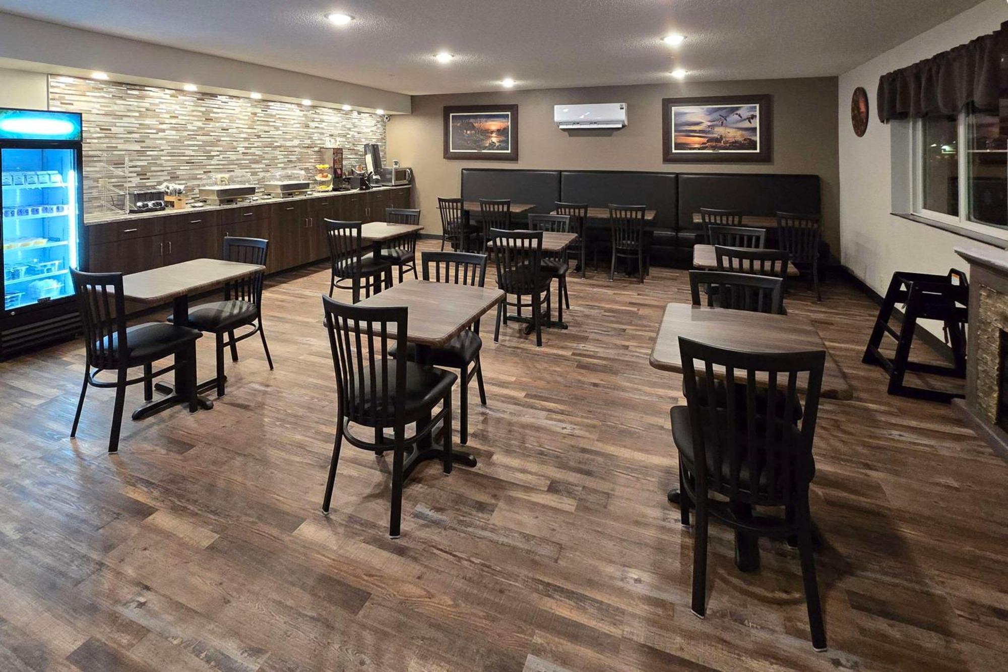 Econo Lodge Ortonville Luaran gambar